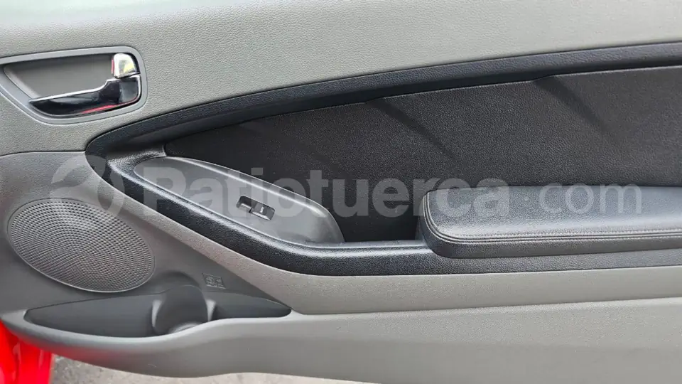 Foto 21 de Kia Cerato Koup