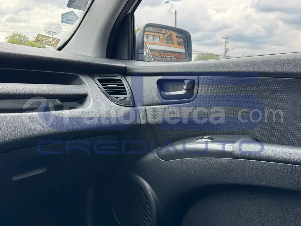 Foto 13 de Kia Sportage LX AT