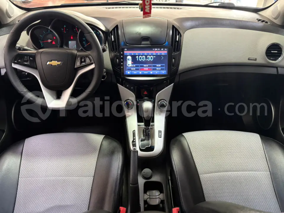 Foto 19 de Chevrolet Cruze
