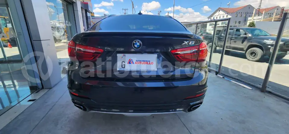 Foto 3 de BMW X6 XDrive 50i