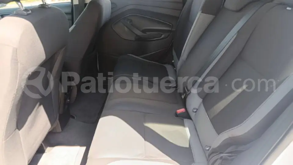 Foto 8 de Ford Escape S