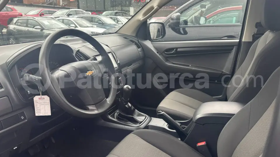 Foto 10 de Chevrolet D-MAX HI RIDE CRDI