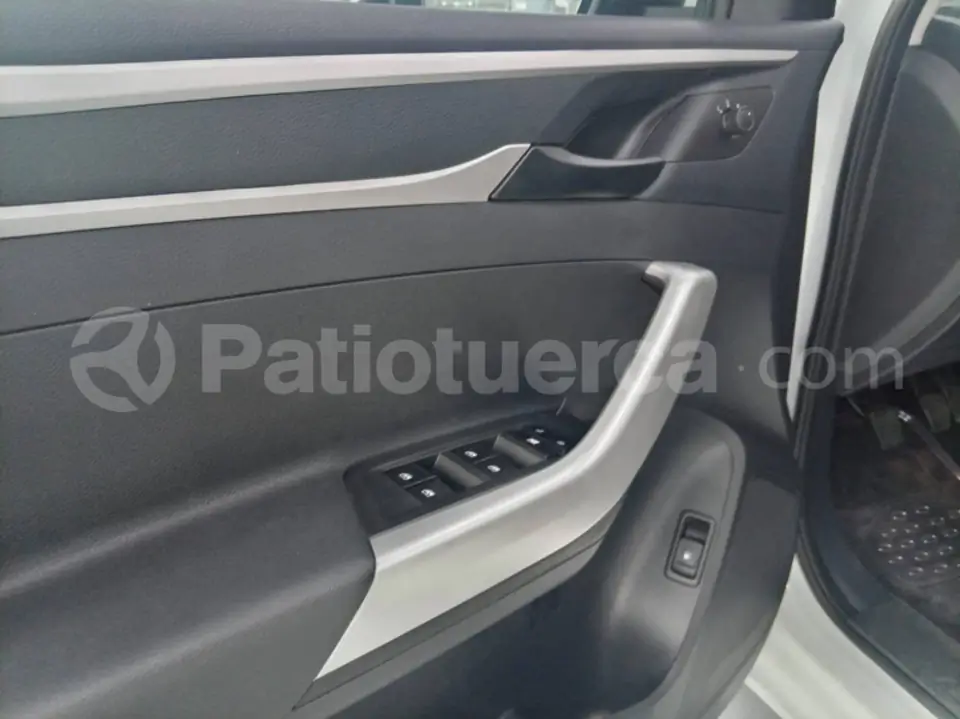 Foto 12 de Chevrolet D-MAX CRDI HI RIDE