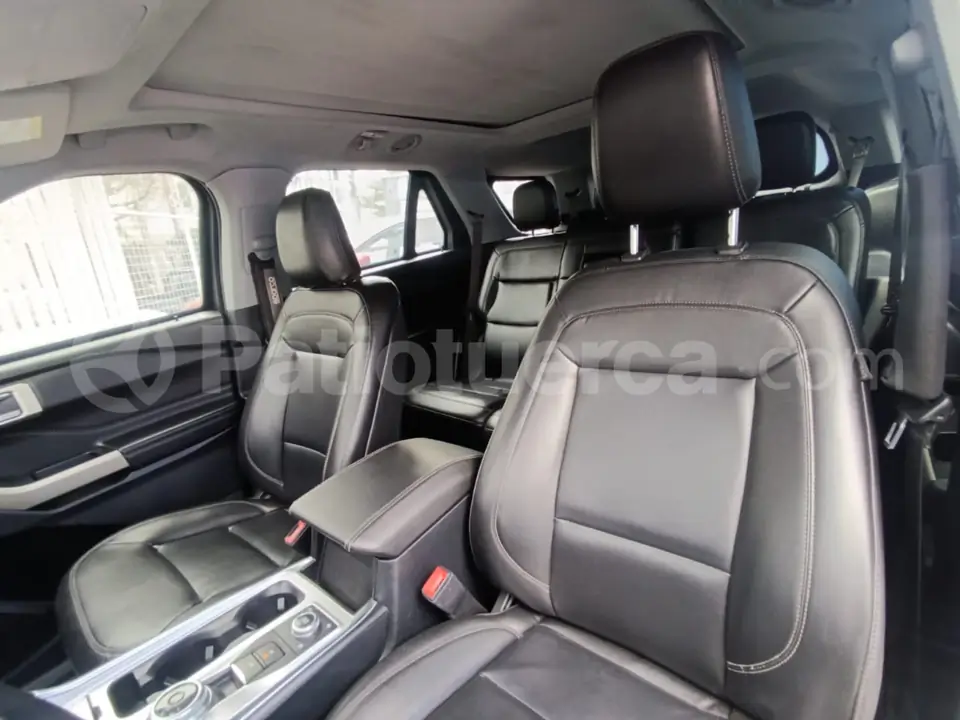 Foto 21 de Ford Explorer XLT