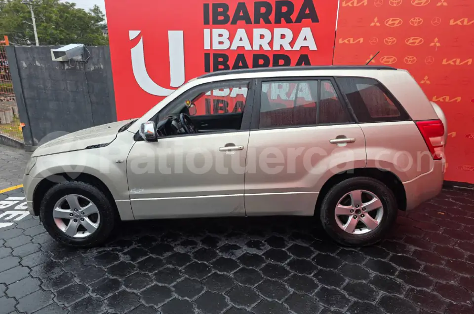 Foto 3 de Suzuki Grand Vitara SZ
