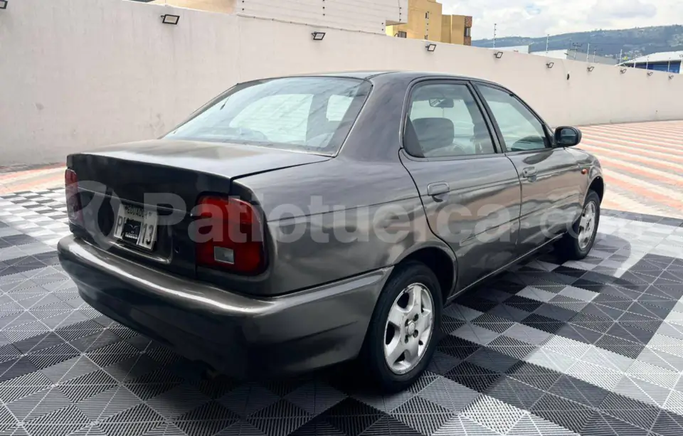 Foto 10 de Chevrolet Esteem