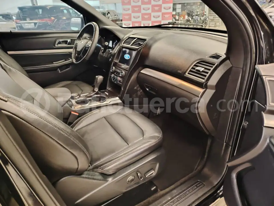 Foto 18 de Ford Explorer XLT