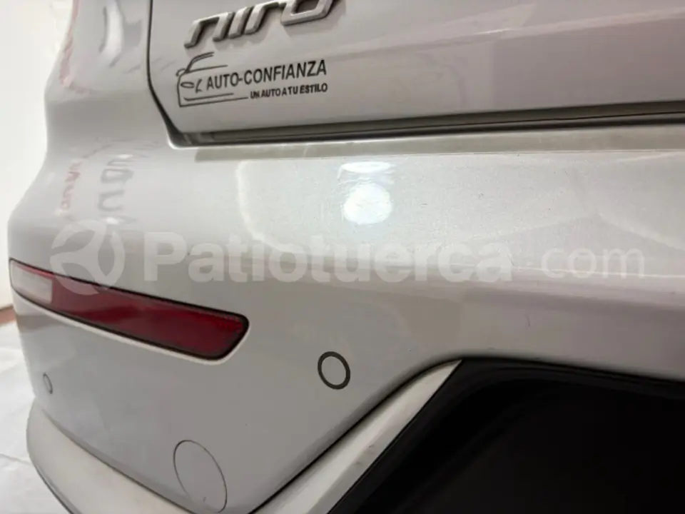 Foto 8 de Kia NIRO
