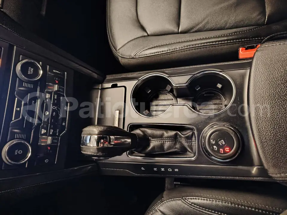 Foto 7 de Ford Explorer 5P