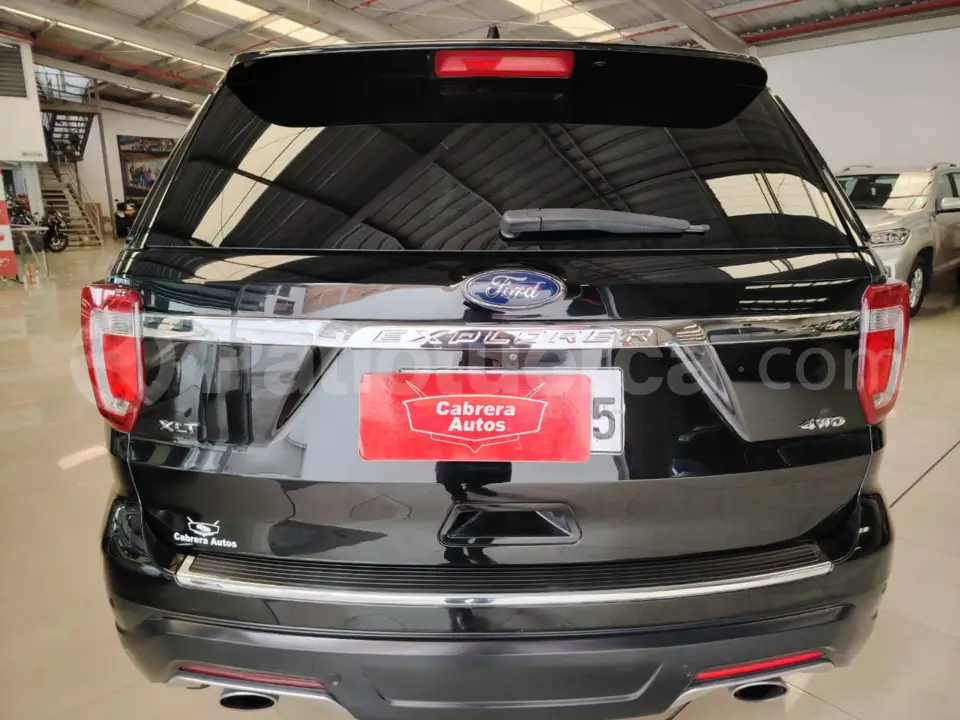 Foto 11 de Ford Explorer 5P