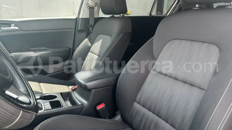 Foto 17 de Kia SPORTAGE R GTI