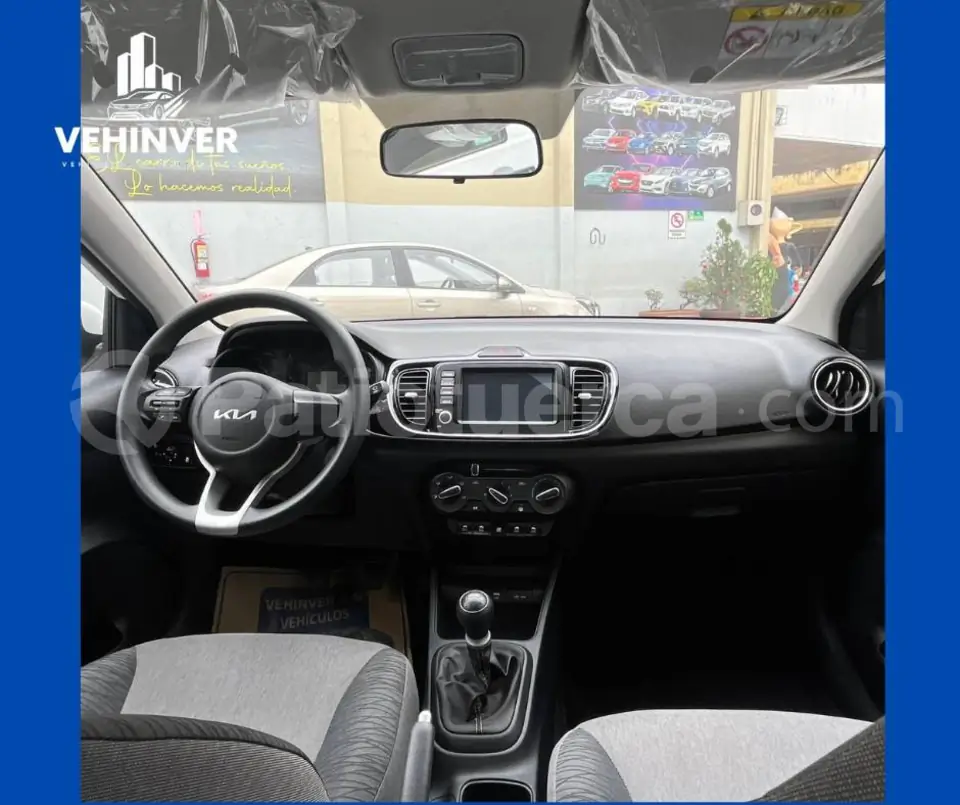 Foto 7 de Kia Soluto LX