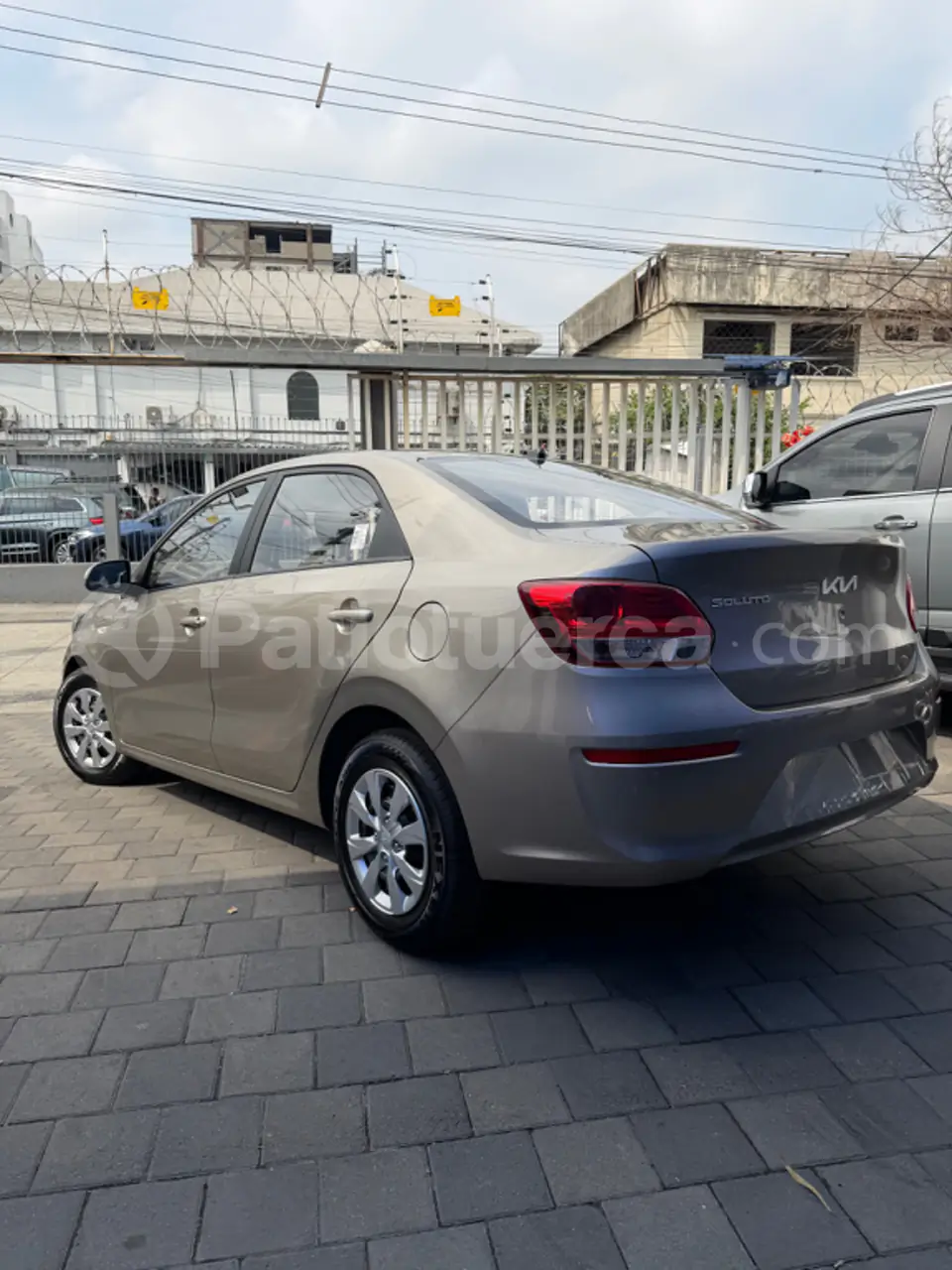 Foto 20 de Kia Soluto LX