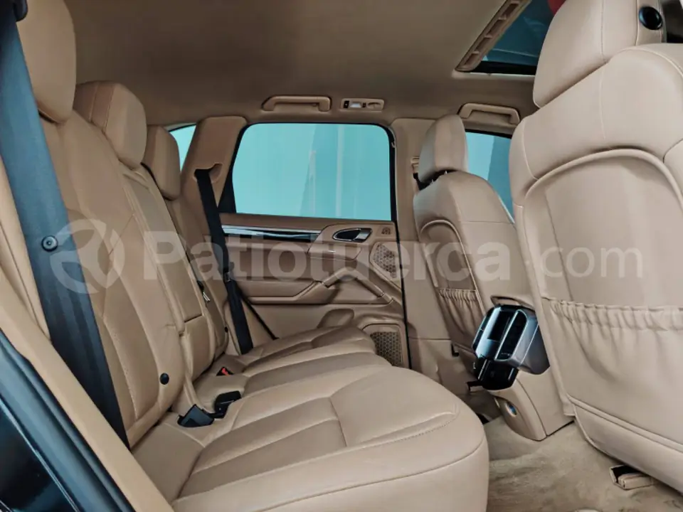 Foto 15 de Porsche Cayenne S Hybrid