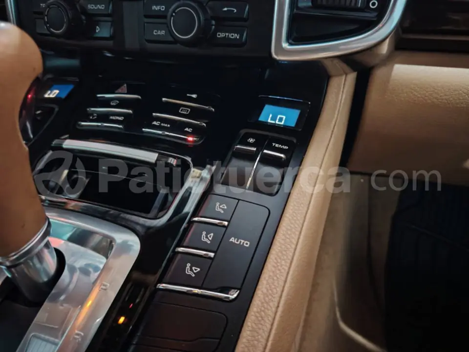 Foto 25 de Porsche Cayenne S Hybrid