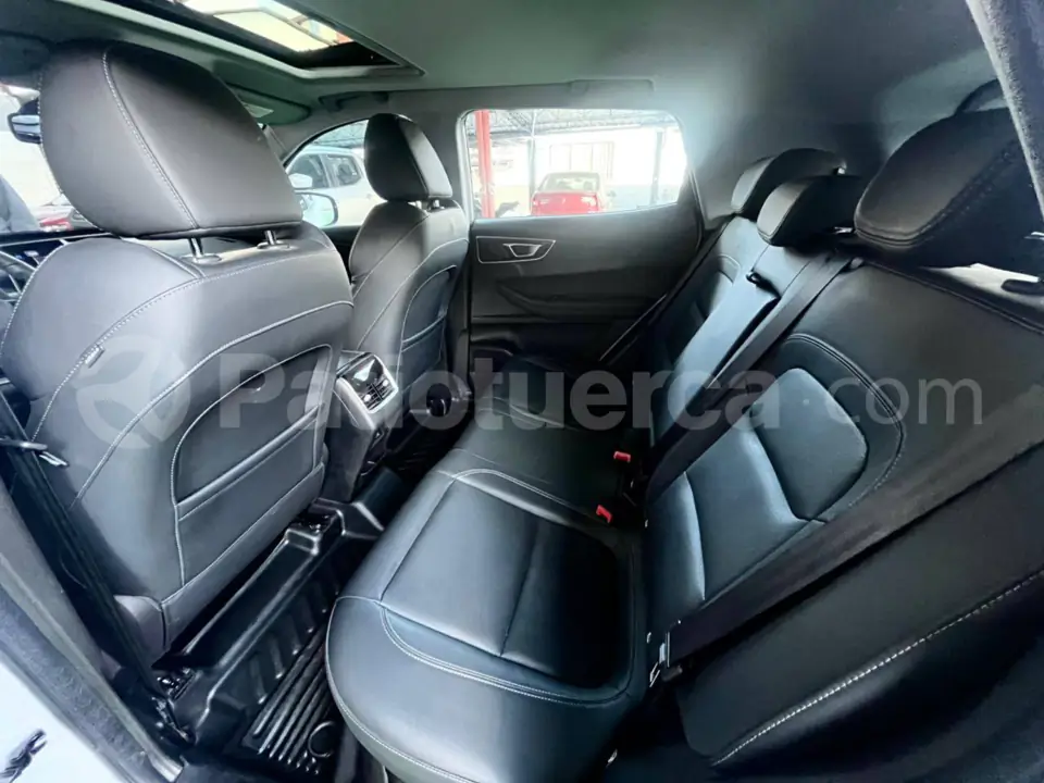 Foto 7 de Chery Tiggo 4 PRO