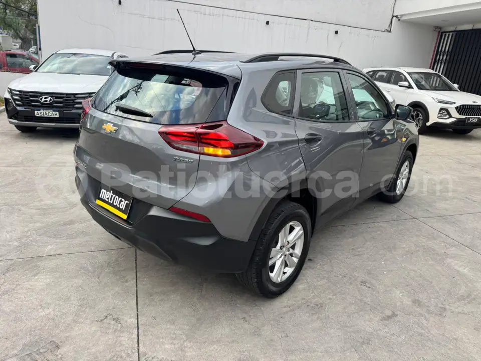 Foto 9 de Chevrolet Tracker LS