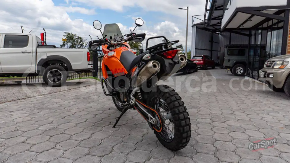 Foto 7 de KTM Adventure 950