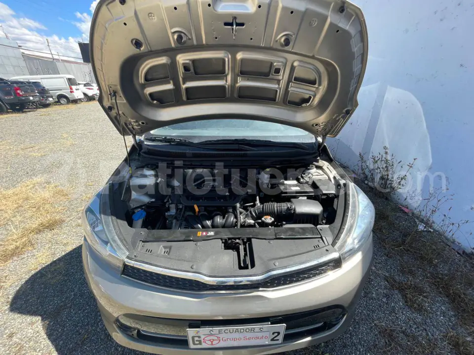 Foto 6 de Kia Soluto LX