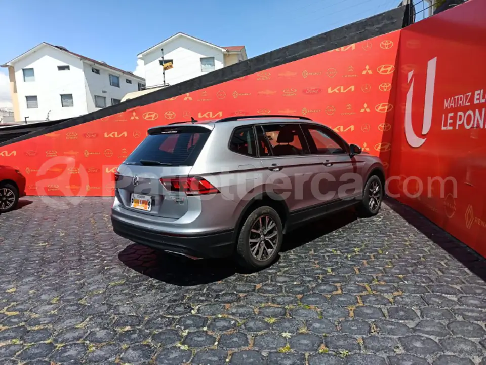 Foto 5 de Volkswagen TIGUAN COMFORTLINE