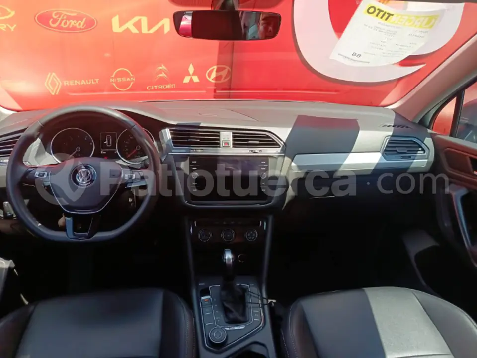 Foto 7 de Volkswagen TIGUAN COMFORTLINE