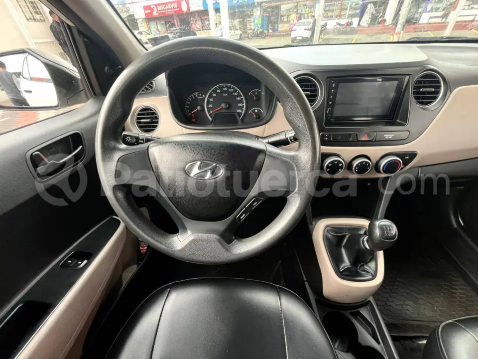 Foto 4 de Hyundai GRAN I10