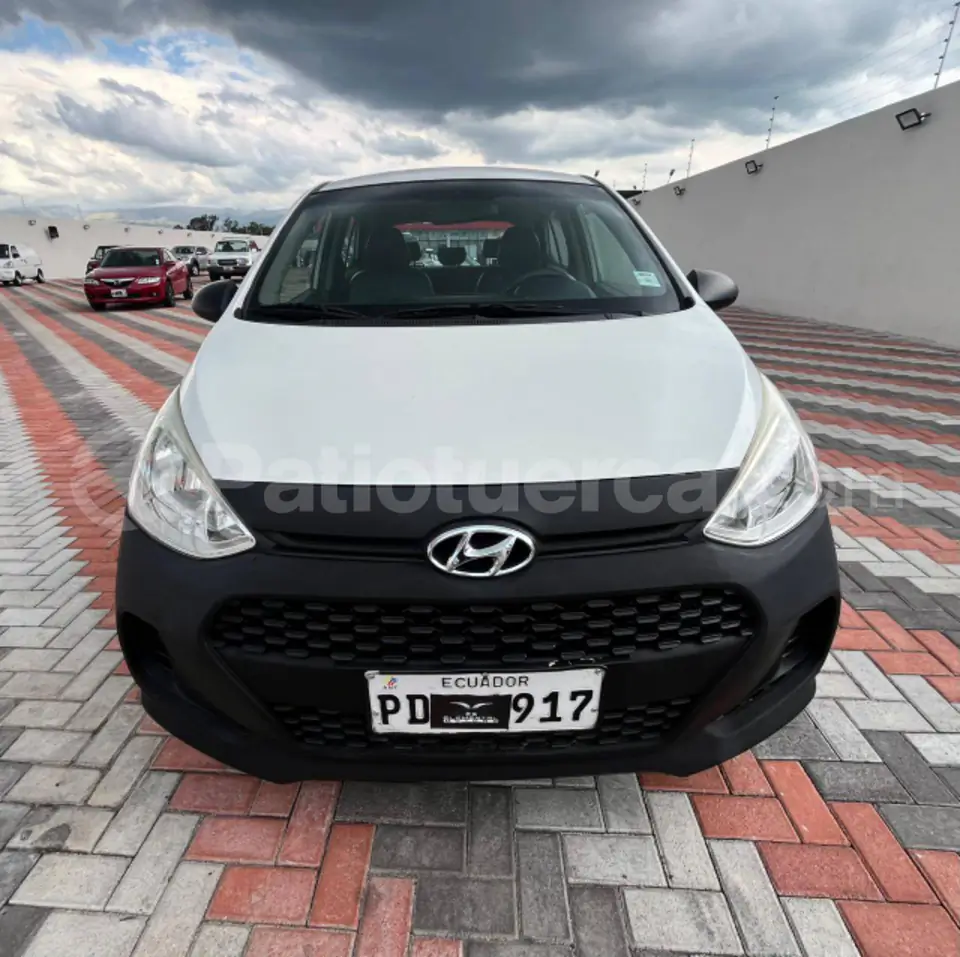 Foto 3 de Hyundai GRAN I10