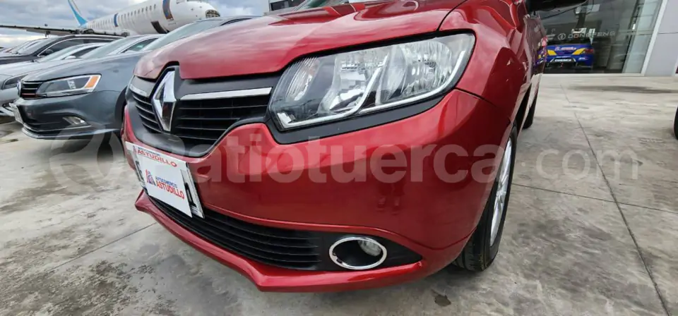 Foto 2 de Renault Logan Dynamique