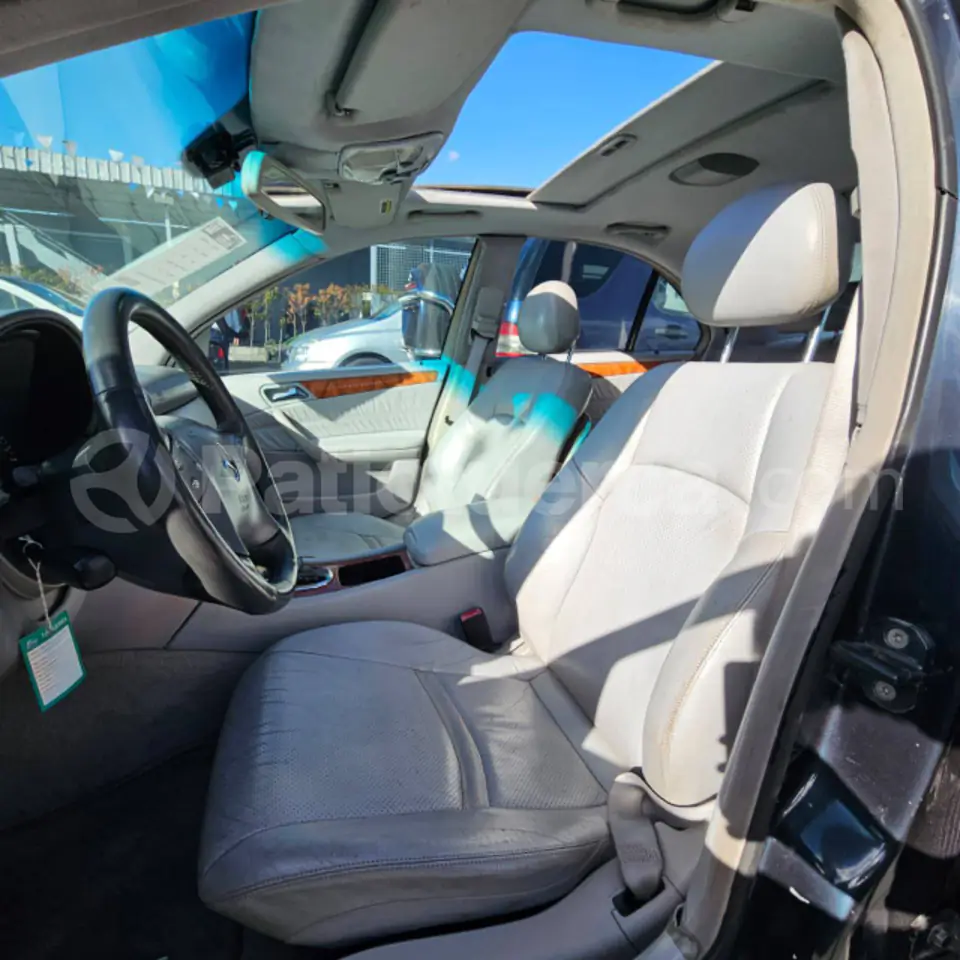 Foto 17 de Mercedes Benz C320