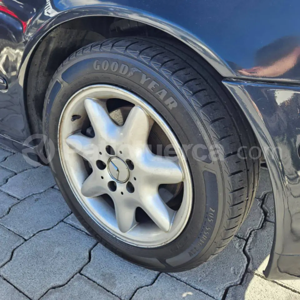 Foto 22 de Mercedes Benz C320