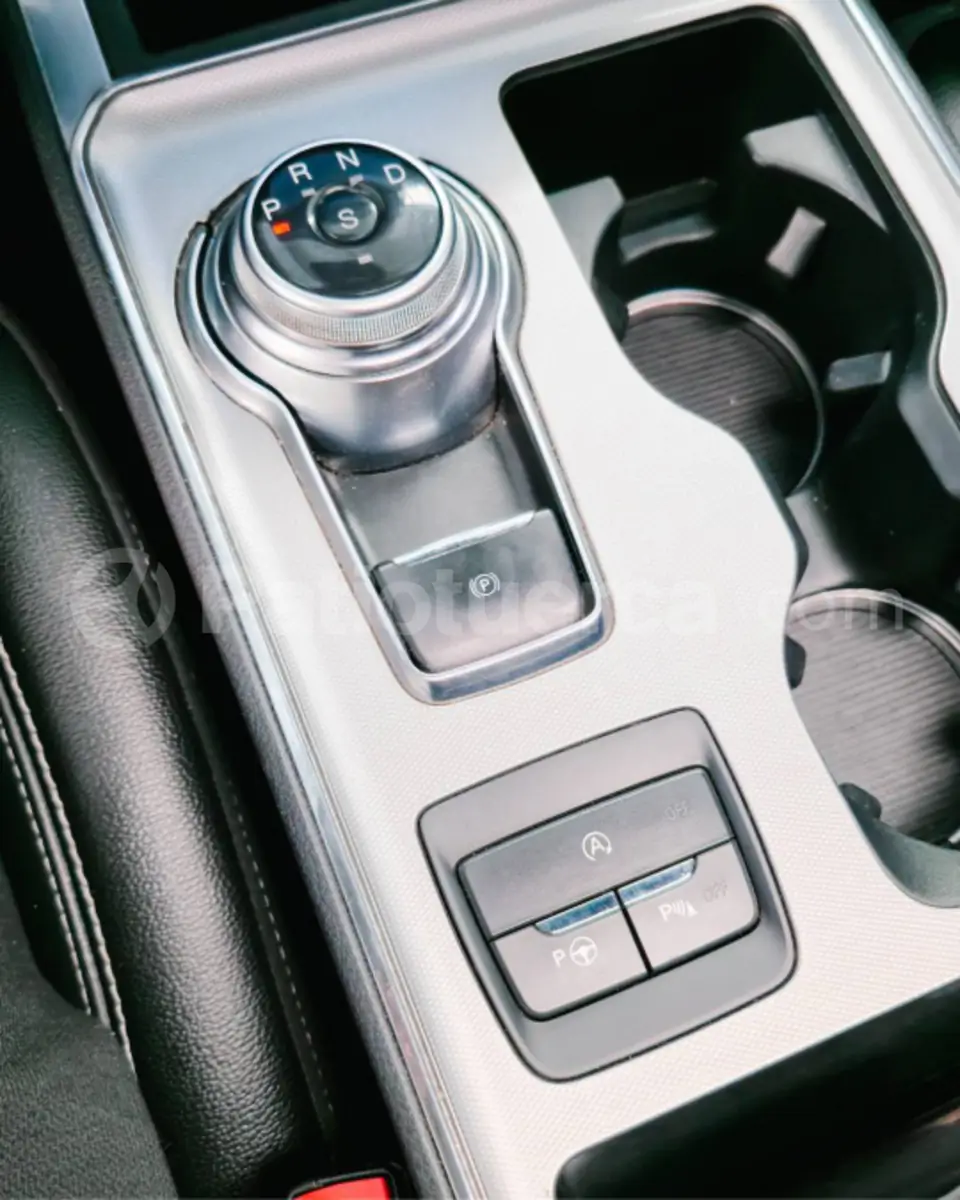 Foto 12 de Ford Edge ST