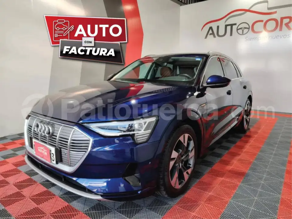 Foto 1 de Audi E-Tron 50 Sportback Quattro