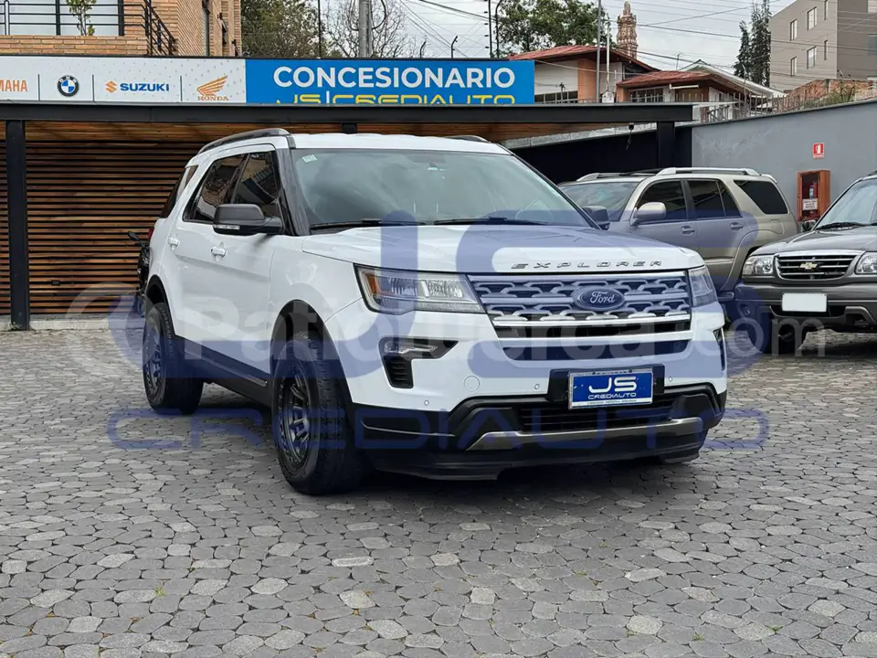 Foto 7 de Ford Explorer XLT