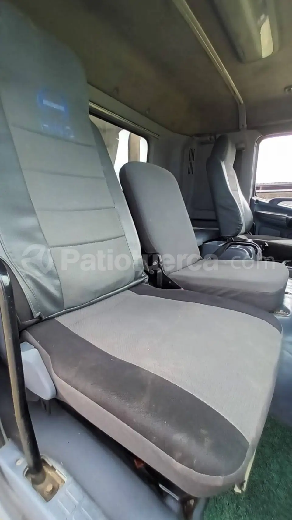 Foto 15 de Hino ZS1EPVA