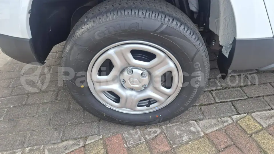 Foto 15 de Renault Duster 1.6