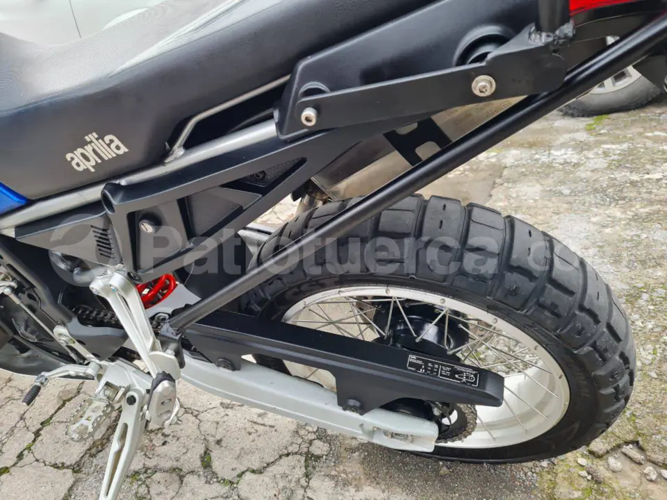 Foto 8 de Aprilia Tuareg 660