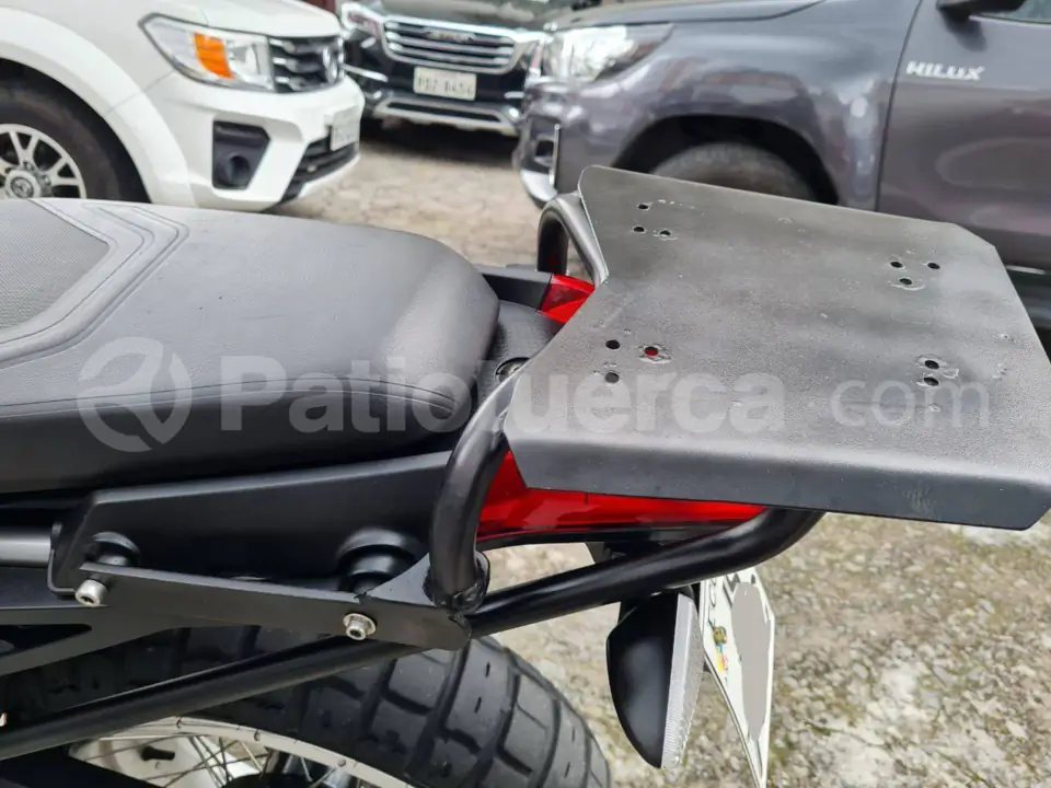 Foto 9 de Aprilia Tuareg 660
