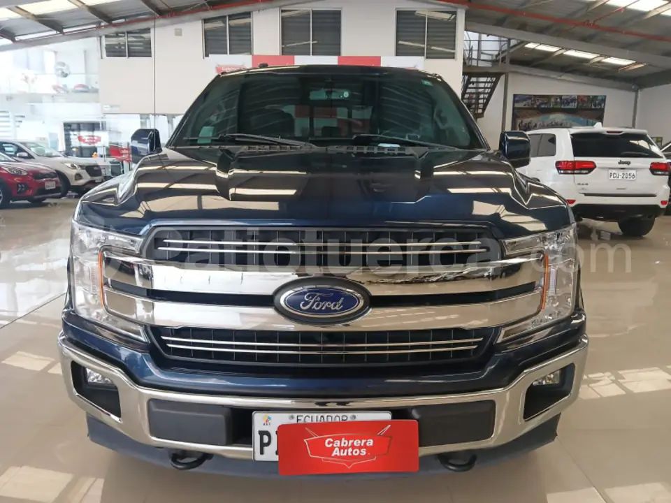 Foto 1 de Ford F150 Lariat
