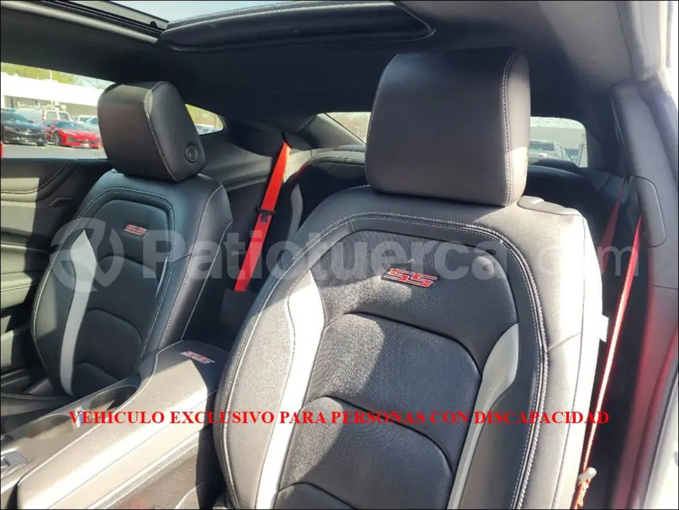 Foto 12 de Chevrolet Camaro SS