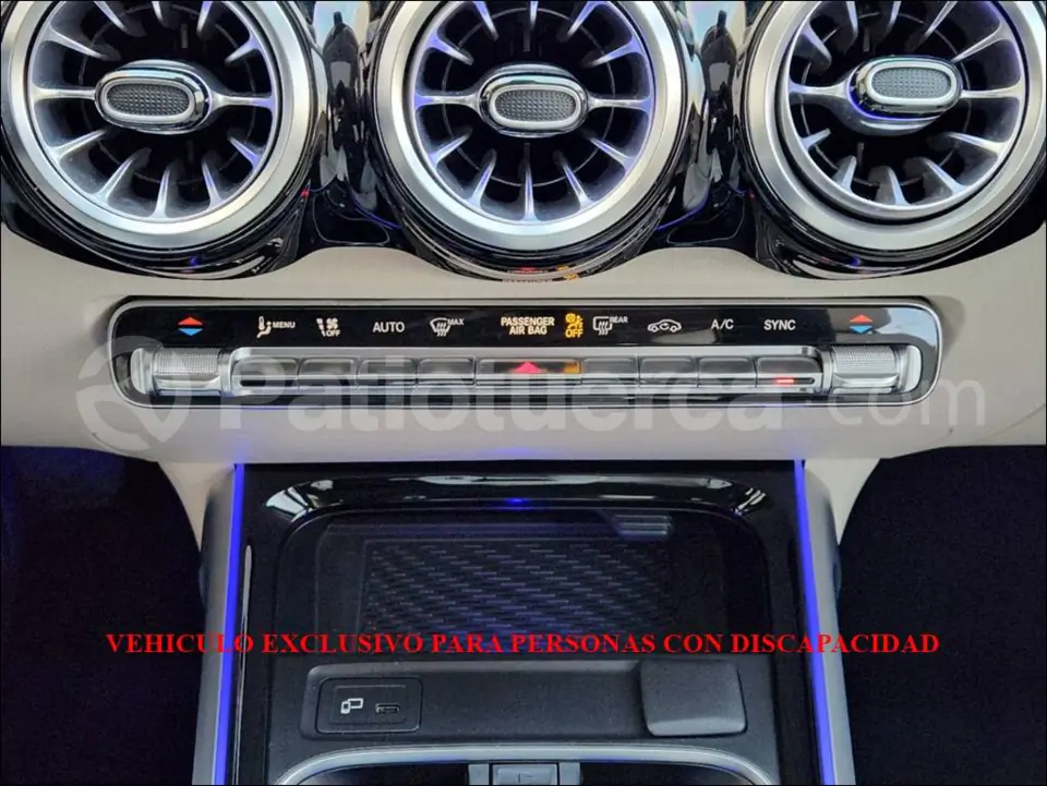 Foto 25 de Mercedes Benz GLB250