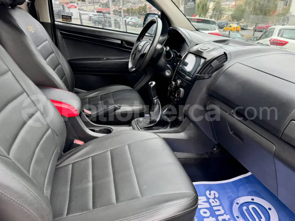 Foto 11 de Chevrolet D-MAX 4X2 CD