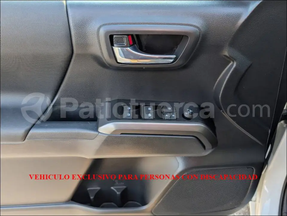 Foto 19 de Toyota Tacoma