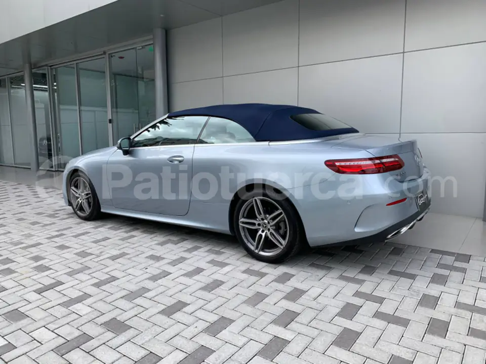 Foto 2 de Mercedes Benz E300