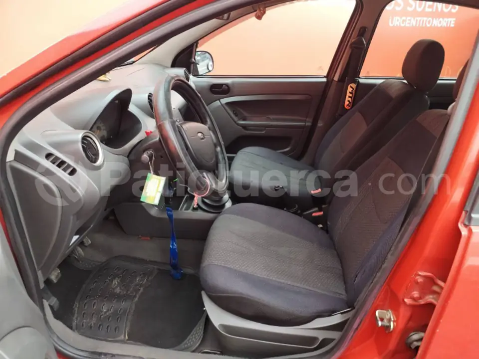 Foto 6 de Ford Fiesta