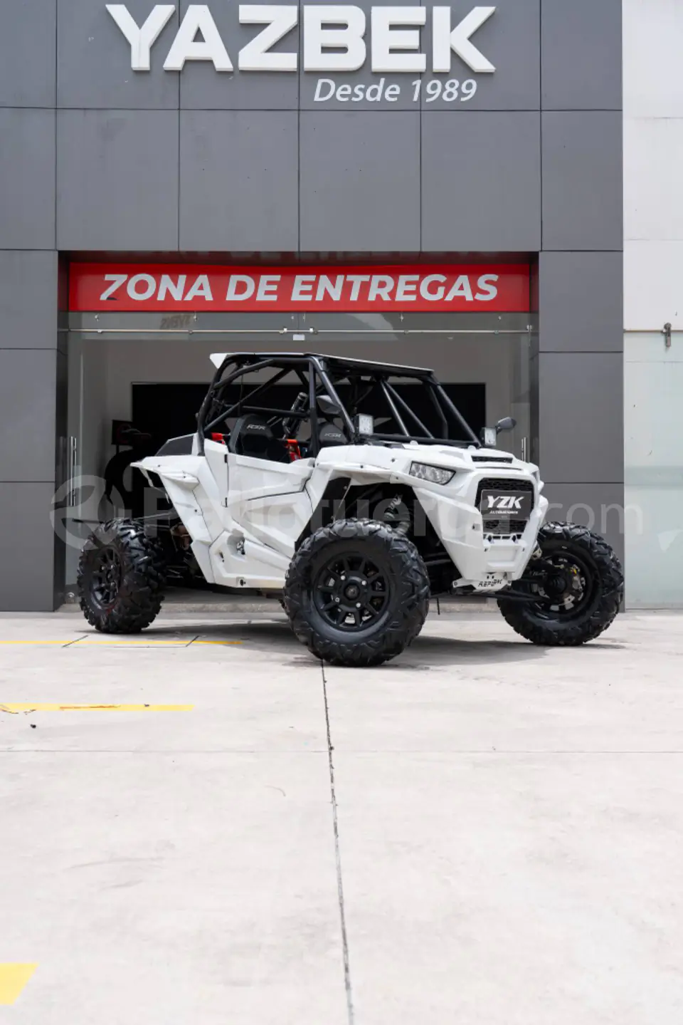 Foto 1 de Polaris RZR 1000