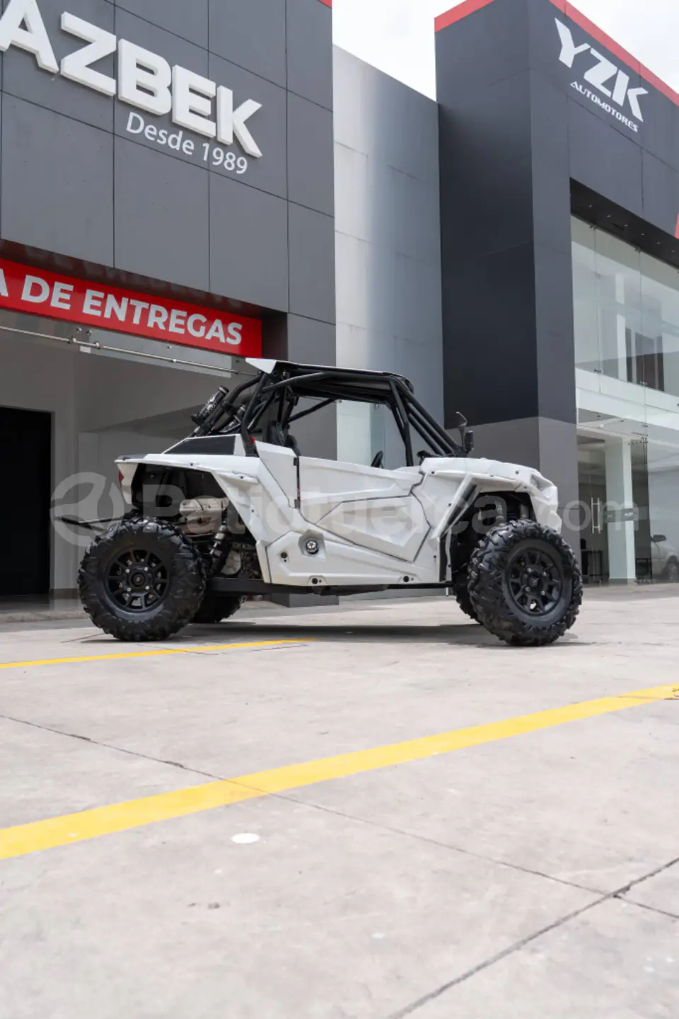 Foto 7 de Polaris RZR 1000
