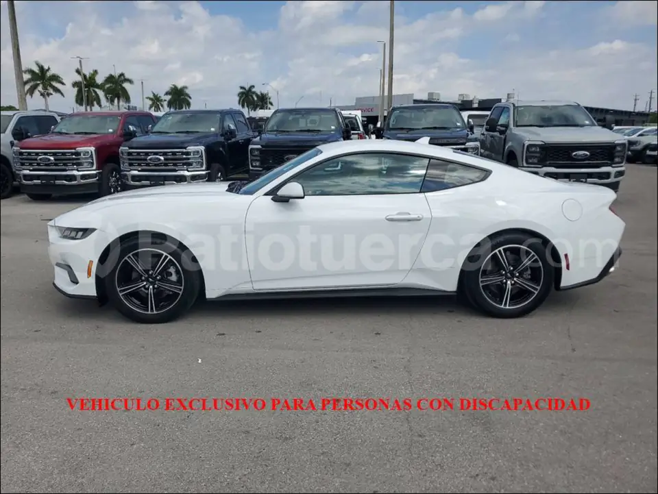 Foto 1 de Ford Mustang