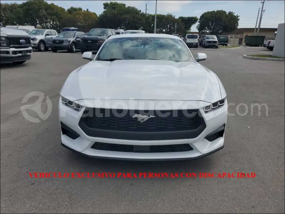 Foto 2 de Ford Mustang