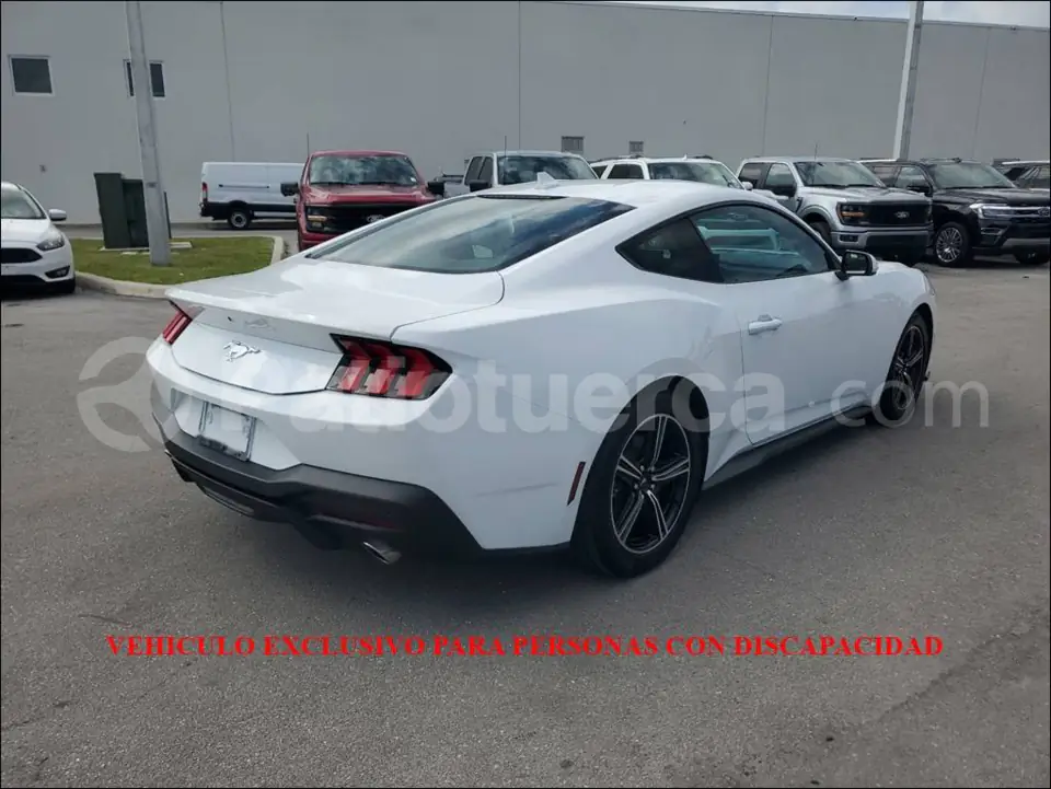 Foto 5 de Ford Mustang