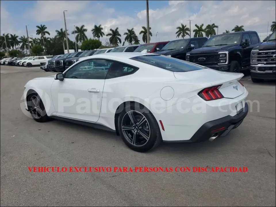 Foto 7 de Ford Mustang